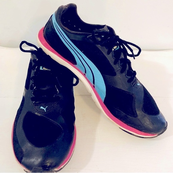 🌸PUMA EverTrack Running Shoes - Picture 1 of 4